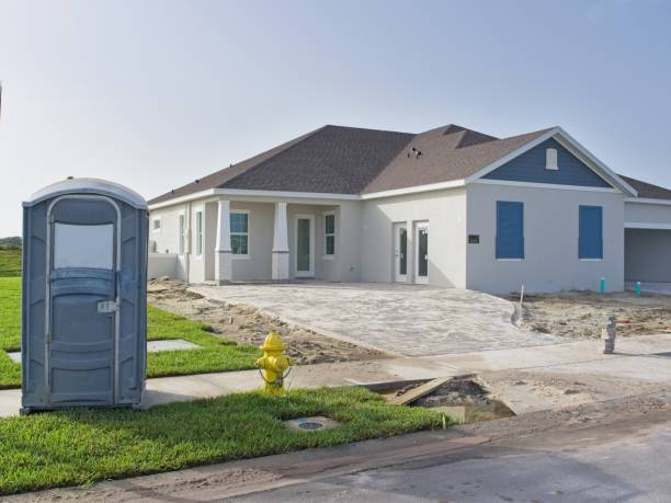 Best Portable restroom trailer rental  in Edgerton, MN